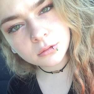 Meet your Posher, Shayla